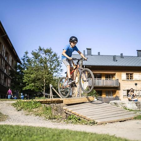 Landal Brandnertal Hotel Bürserberg Buitenkant foto