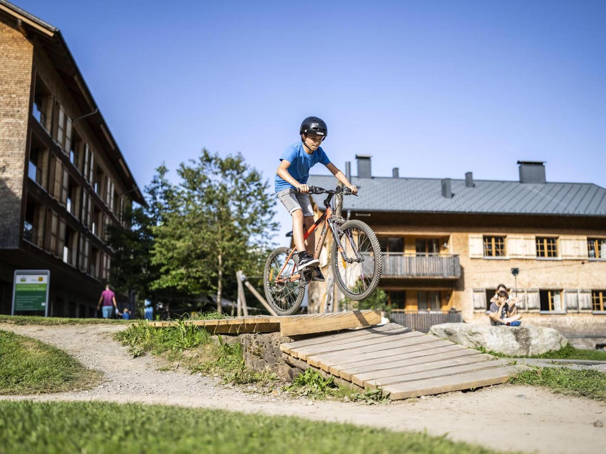 Landal Brandnertal Hotel Bürserberg Buitenkant foto